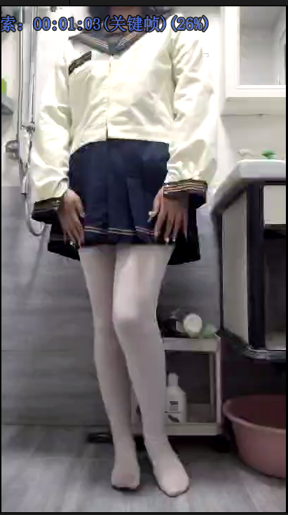 05女大jk憋尿失禁